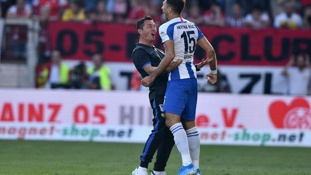 Trainer Ante Covic und Marko Grujic wollen wieder zusammen jubeln.