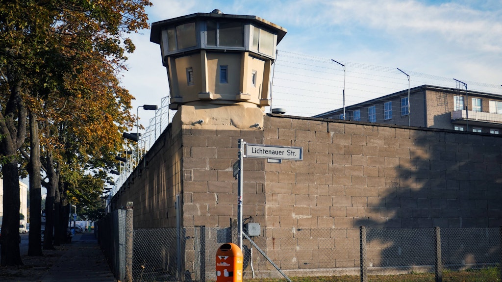 Im ehemaligen Stasi-Gefängnis betreiben Betroffene und Zeitzeugen Erinnerungsarbeit.