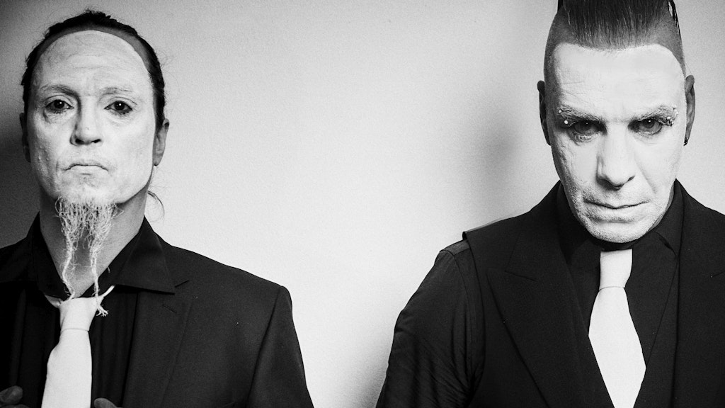 Peter Tägtgren (l), Multiinstrumentalist aus Schweden, und Till Lindemann bringen als Lindemann mit „F & M“ ihr zweites Album heraus.