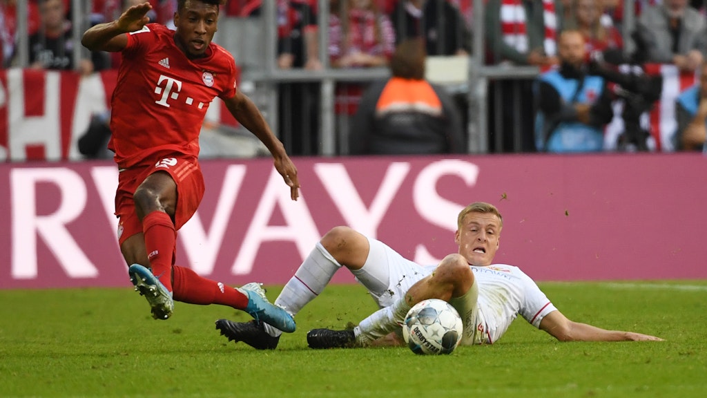 Im Einsatz gegen die Bayern: Felix Kroos erkämpft gegen Kingsley Coman den Ball.
