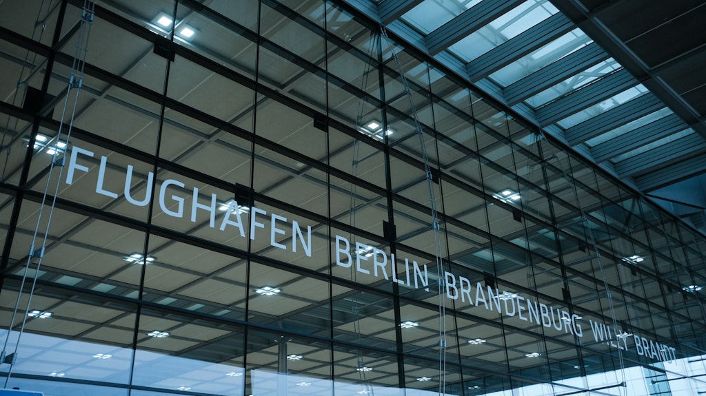 Von außen sieht der Flughafen Berlin Brandenburg Willy Brandt (BER) schon sehr schick aus.