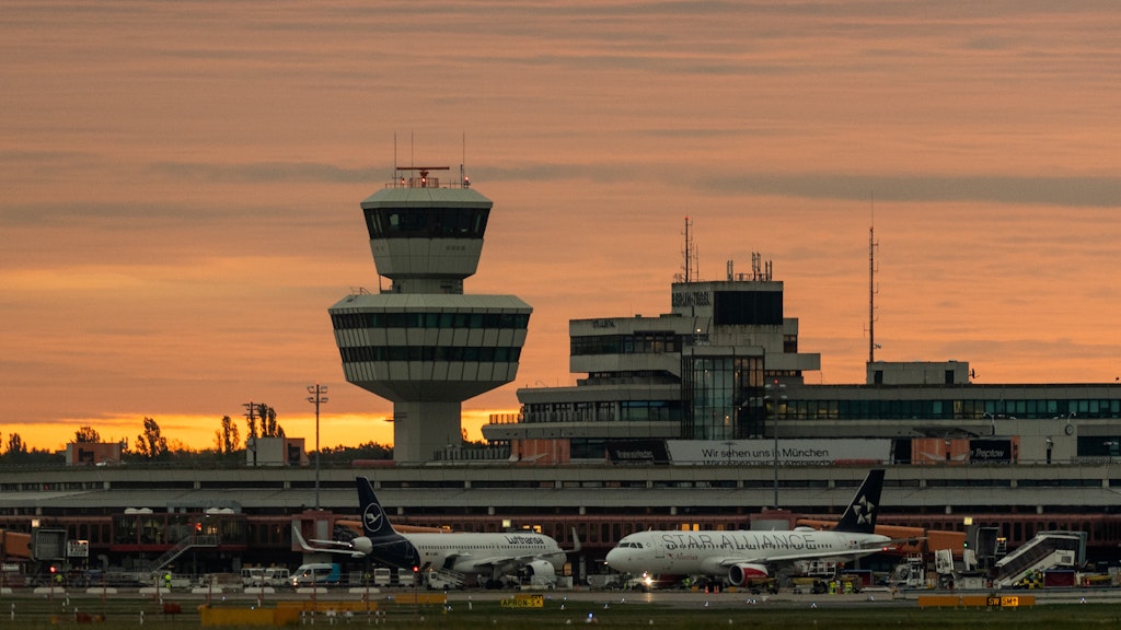 Auch Reisende in Tegel sind vom Streik bei Germanwings betroffen.