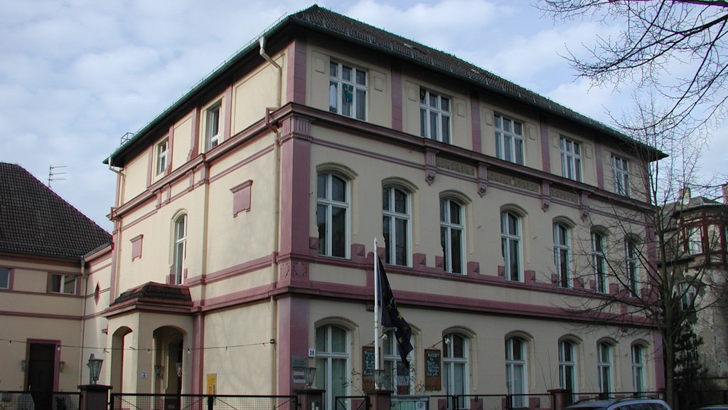 Nichts als Beton: das Haus in der Dönhoffstraße Nummer 38.