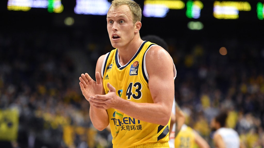 Albas Antreiber: Luke Sikma ist in Berlin nicht nur auf dem Basketball-Parkett heimisch geworden.