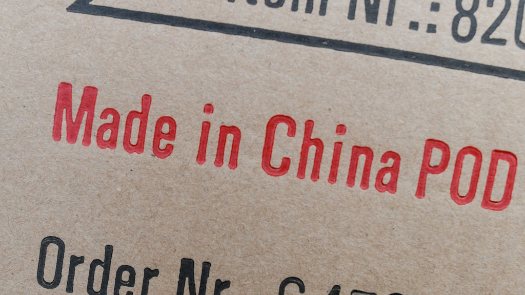 Durch neue Regeln für Paketsendungen aus dem Ausland darf die Deutsche Post für Päckchen aus China mehr Geld verlangen.