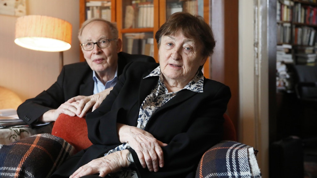Ulrich Gregor und seine Frau Erika in ihrer Wohnung am Eichkamp.