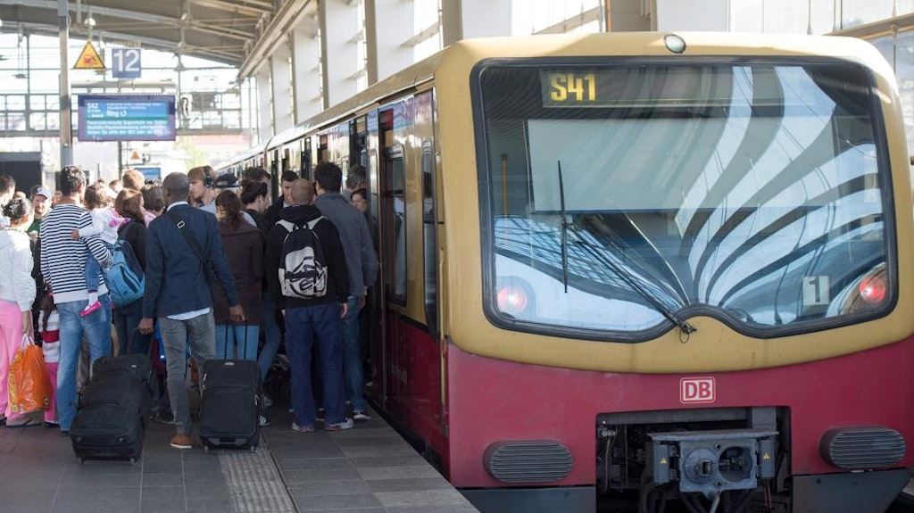 Eine S-Bahn auf dem Ring: Auch die Linie S42 war betroffen
