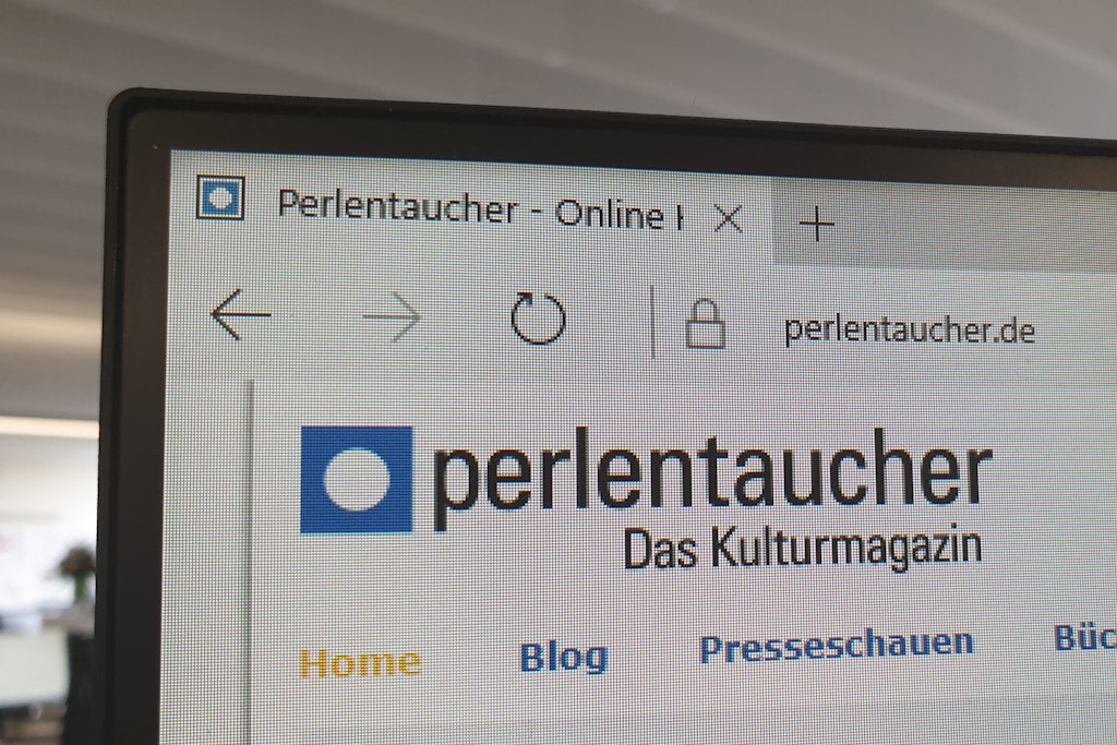 Seit dem 15. März 2000 durchsucht das Portal Perlentaucher.de die Welt des Feuilletons nach Meldungen, Meinungen und Kritiken.