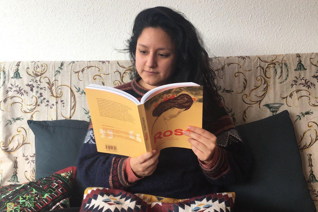Eleonora Roldán Mendívil hat nun auch Zeit für leichtere Lektüre.