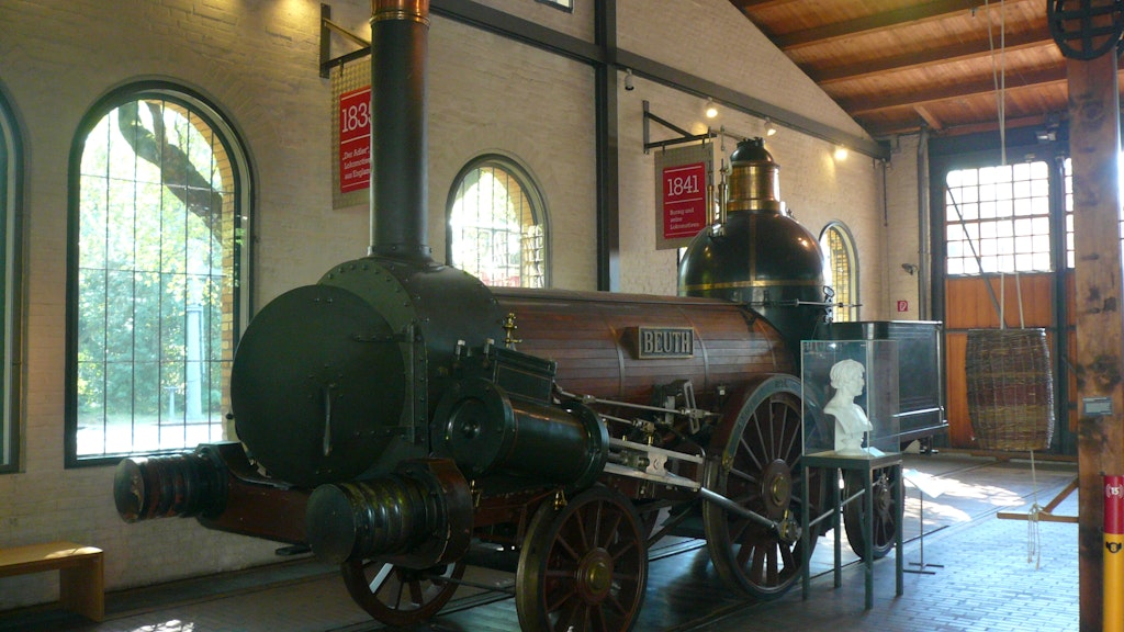 Wie im Bilderbuch: Die „Beuth“-Lokomotive im Deutschen Technikmuseum Berlin. Der Nachbau entstand 1912 bei Borsig.