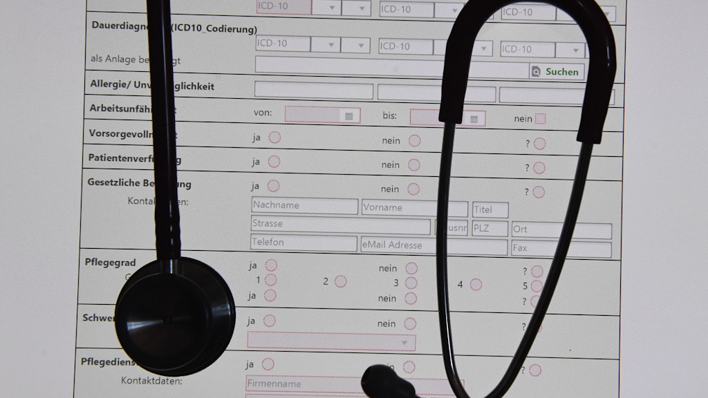 Die ab 2021 geplanten elektronischen Patientenakten sollen schrittweise zusätzliche Funktionen bekommen. 