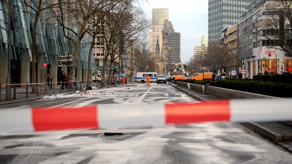 Die Unfallstelle am Morgen des 1. Februar 2016: Michail Warshitsky hatte keine Chance. Er fuhr bei Grün auf die Kreuzung, wo er von einem Audi mit Tempo 170 erfasst wurde. 