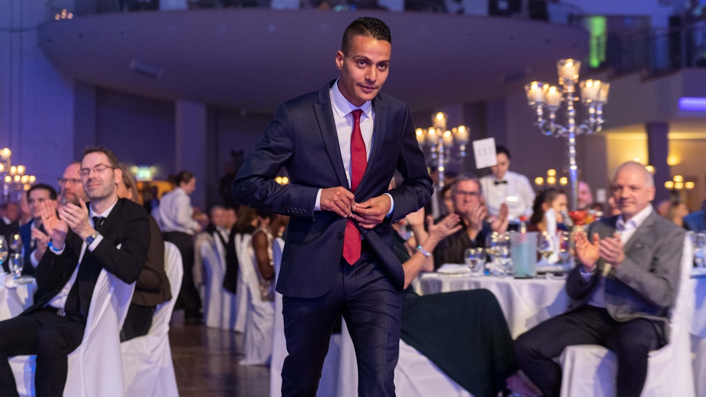Im Dezember wurde Mustapha El Ouartassy bei der Berliner Champions Gala mit dem Solidaritätspreis ausgezeichnet.