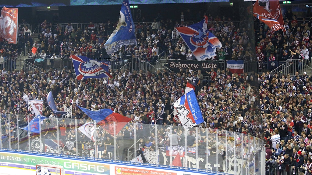 Die Fans sind das Kapital der Eisbären Berlin. Jetzt im wahrsten Sinne des Wortes für kleinere und mittlere Unternehmen aus dem Klubumfeld