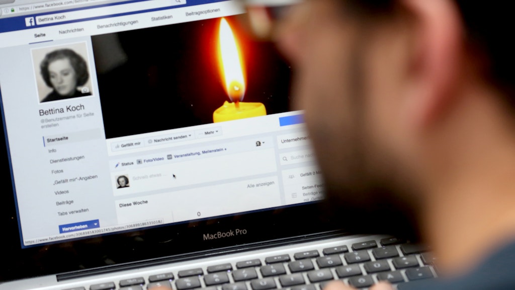 Facebook versetzt das Konto eines verstorbenen Nutzers in einen sogenannten Gedenkzustand - wenn das soziale Netzwerk von Familienmitgliedern oder engen Freunden über dessen Tod informiert wird.