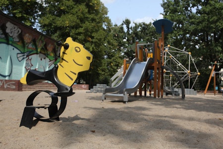 „Spielplatz“ wird in Köln abgeschafft: Das sind die Gründe für die neuen Schilder