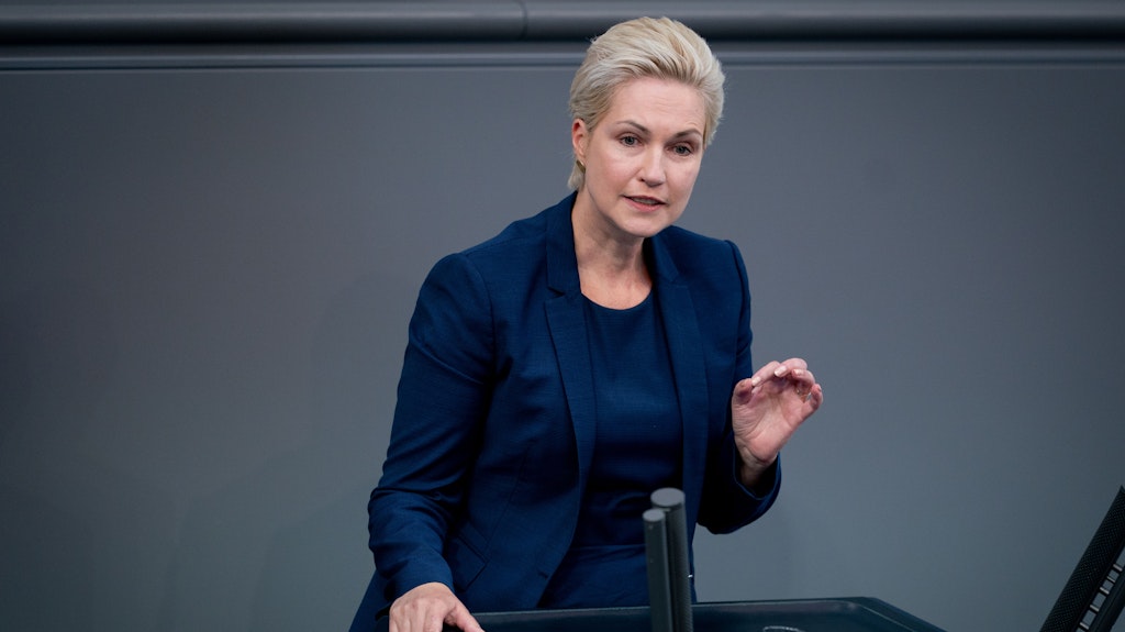 Manuela Schwesig (SPD), Ministerpräsidentin von Mecklenburg-Vorpommern, lenkt jetzt doch ein.