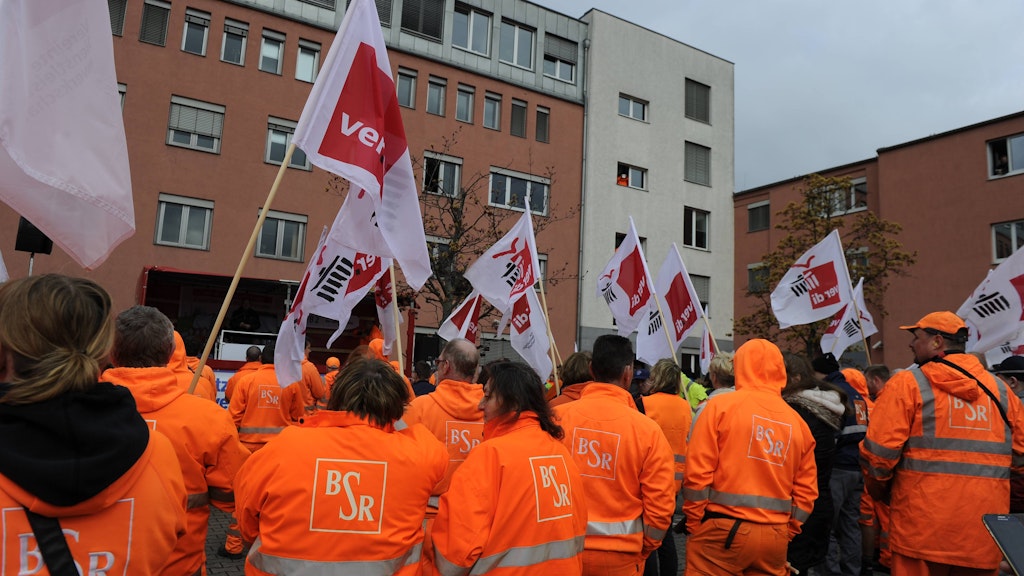 Mitarbeiter der BSR während eines früheren Warnstreiks.