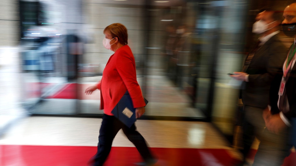 Angela Merkel am Ende des EU-Gipfels.