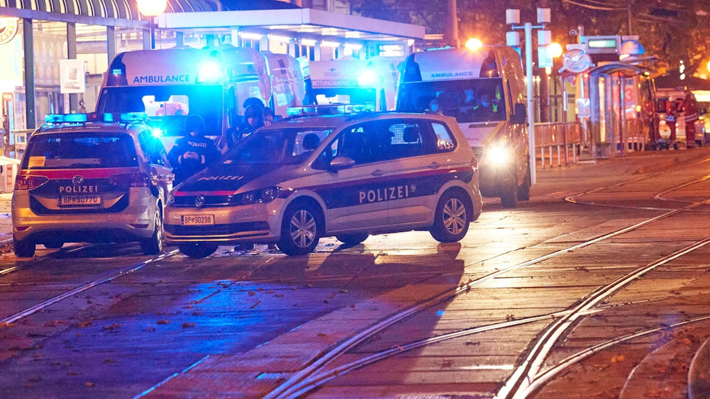 Großeinsatz der Polizei. Wien wurde am Montagabend von einem Terroranschlag erschüttert.