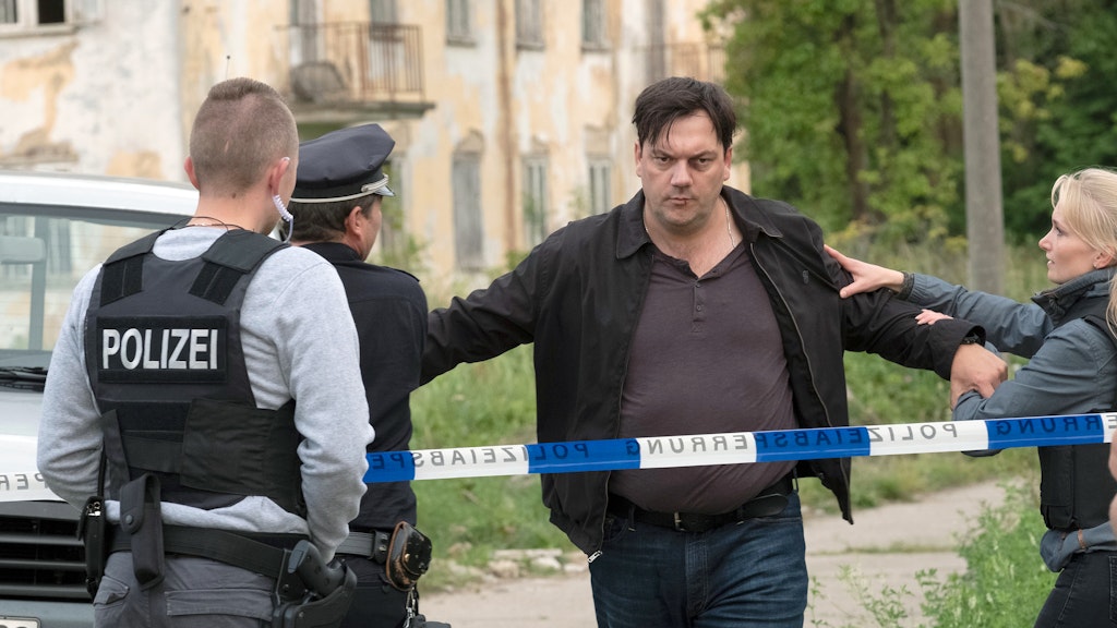 Charly Hübner als Kommissar Bukow.