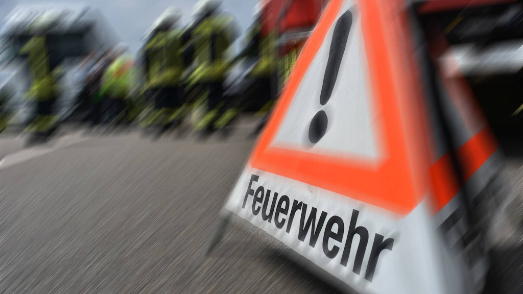 Die Feuerwehr im Einsatz (Symbolbild).