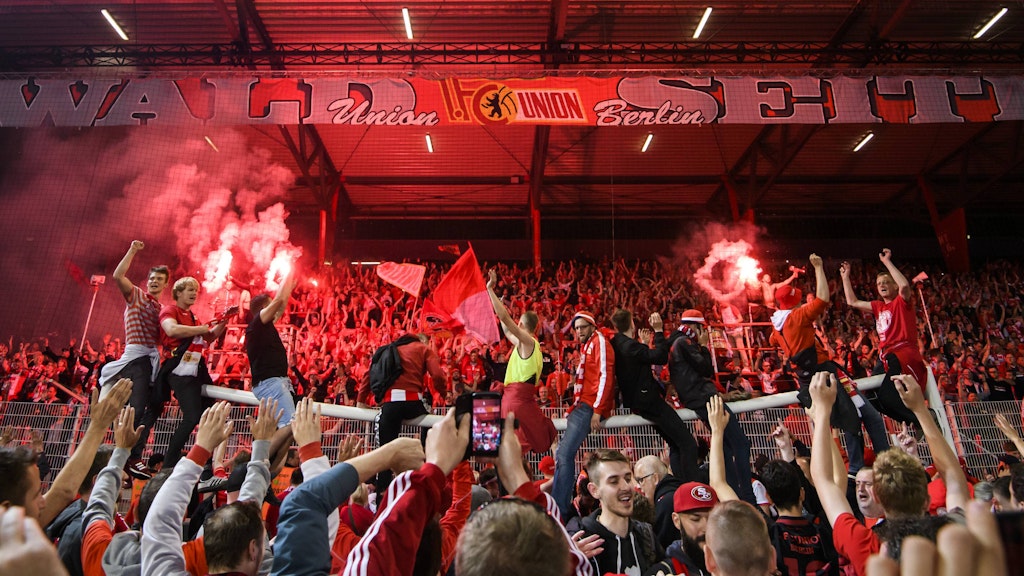 Es war eine krachende Party, die Aufstiegsfeier in der Alten Försterei. Doch der Rausch könnte nun vorbei sein.