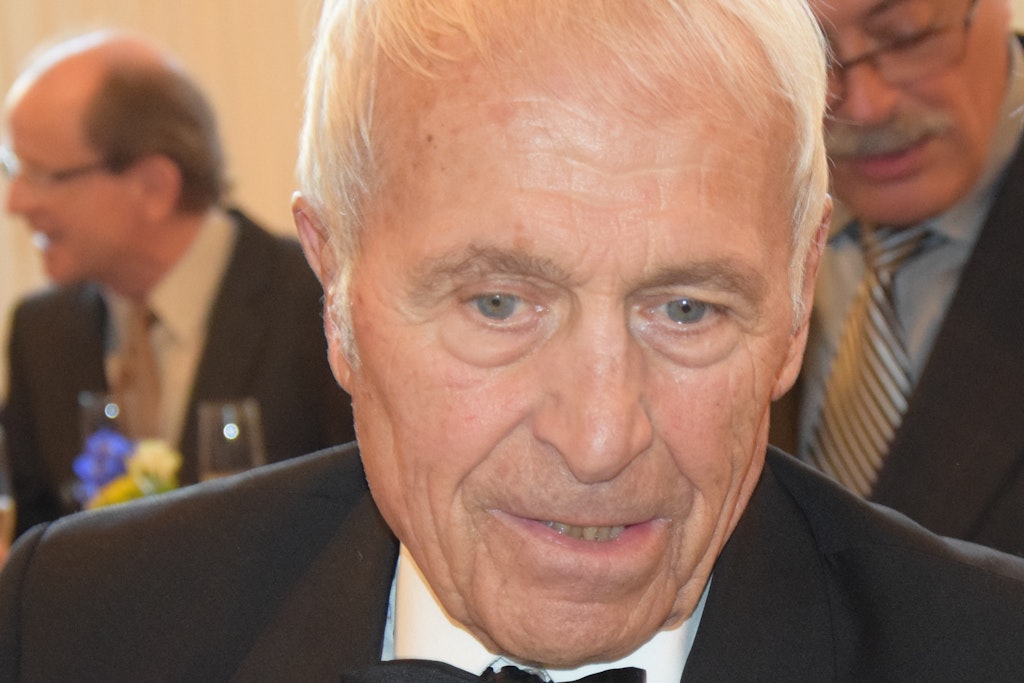 Albrecht Schöne