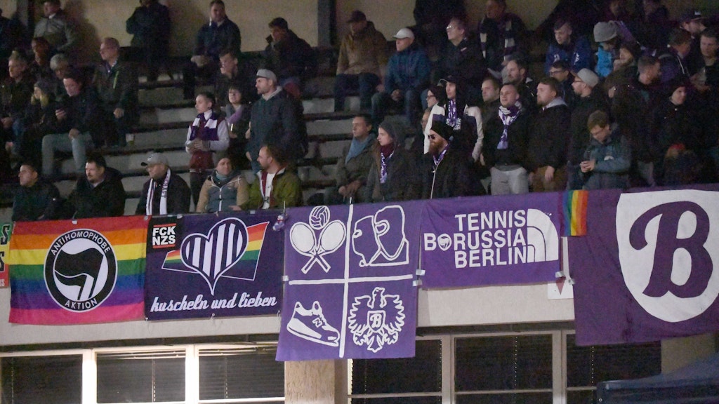 Der größte Wunsch von TeBe: Die Fans dürfen wieder ins Mommsenstadion kommen. 