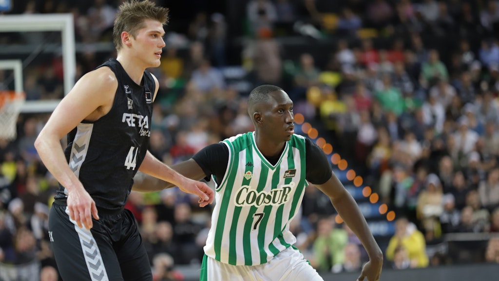 Ben Lammers verstärkt mit seiner Präsenz zukünftig Alba Berlin.