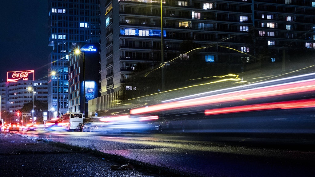 Leipziger Straße bei Nacht.<br><br>