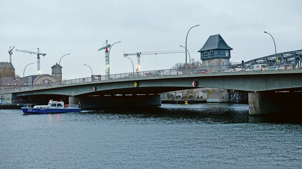 Die Elsenbrücke.