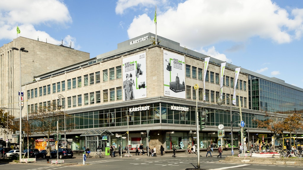Die Karstadt-Filiale am Herrmannplatz sorgt für Zwist zwischen Senat und Bezirk.