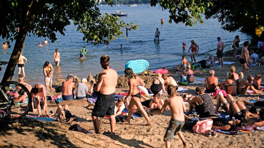 Tegeler See: keep an eye out for toxic slime