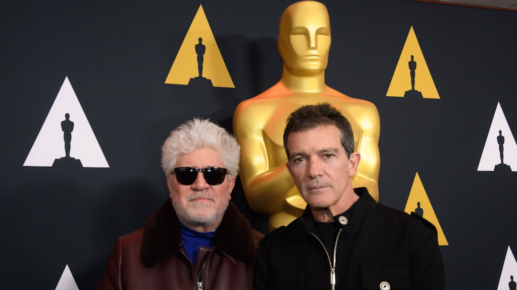 Der Regisseur Almodóvar (links) ist einer der Unterzeichner des Briefs.