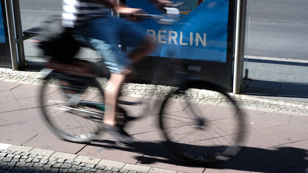 Am Montag kamen in Spandau zwei Radfahrerinnen ums Leben (Symbolbild).