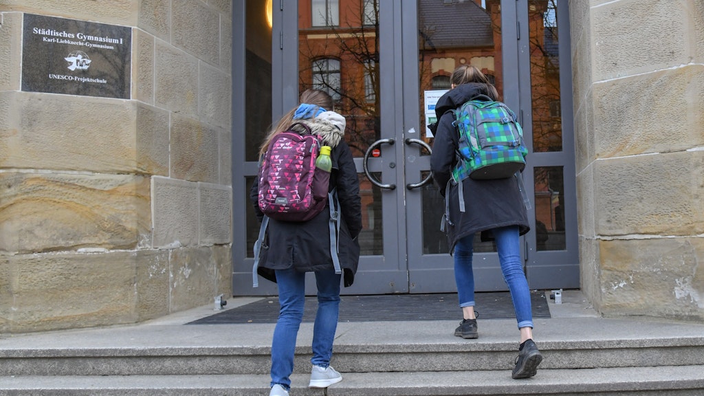 Das Karl-Liebknecht-Gymnasium in Frankfurt (Oder) schließt für eine Woche.