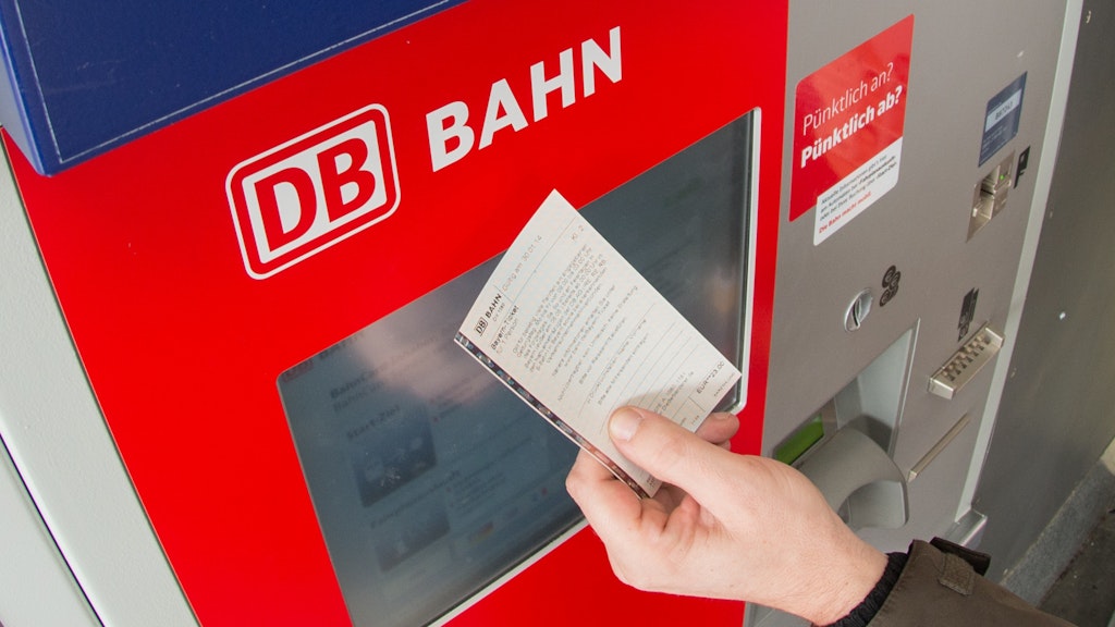 Fahrkarte der Bahn.