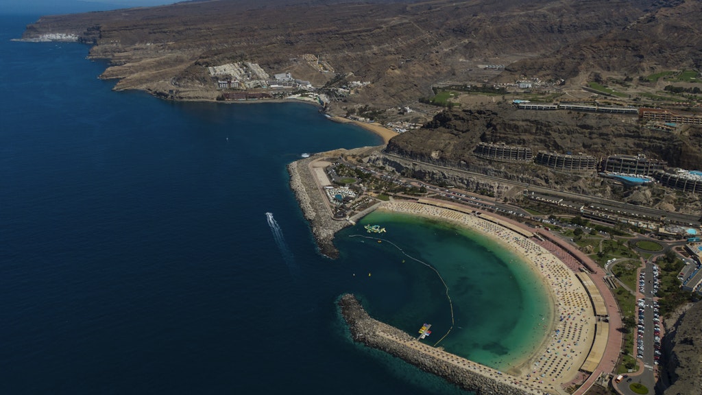Gran Canaria: Blick auf den Strand von Amadores im Südwesten der Insel.