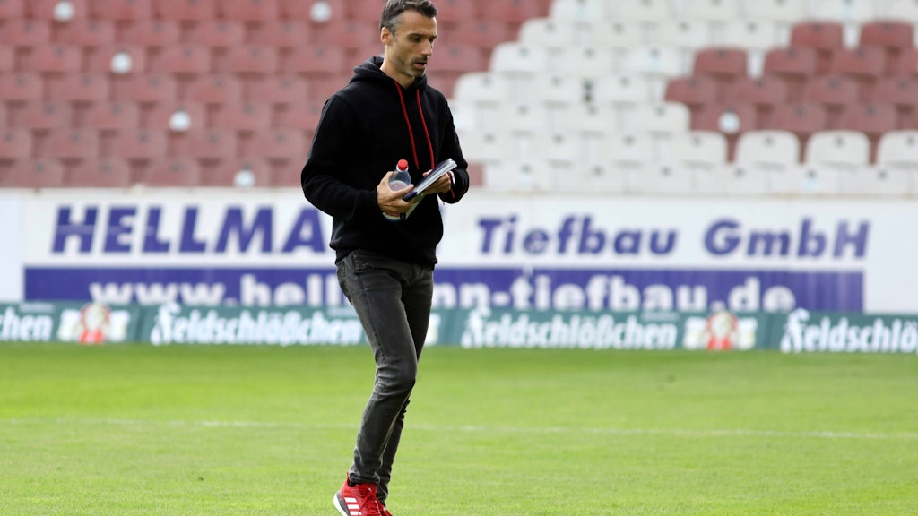 Sebastian Abt muss bei Energie Cottbus den Trainerstuhl räumen.