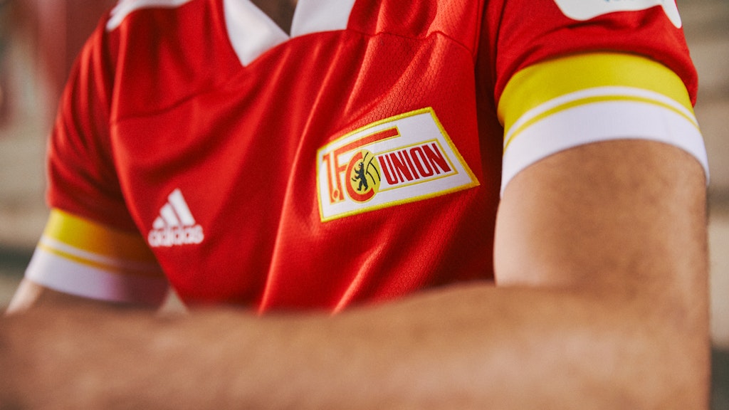 Keine großen Experimente: das neue Heimtrikot des 1. FC Union.