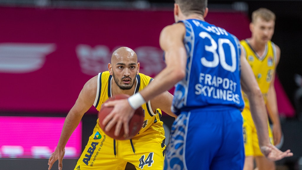 Stefan Peno hat bei Alba Berlin für drei Jahre verlängert, wird aber in der kommenden Saison in Vechta spielen.