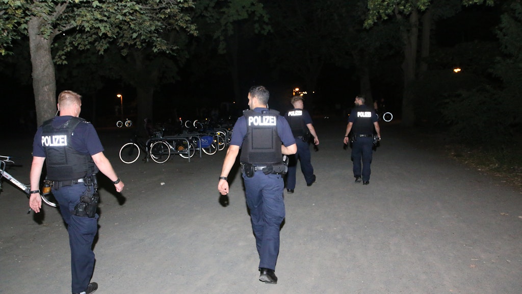 Die Polizei im Volkspark Hasenheide (Archivbild).