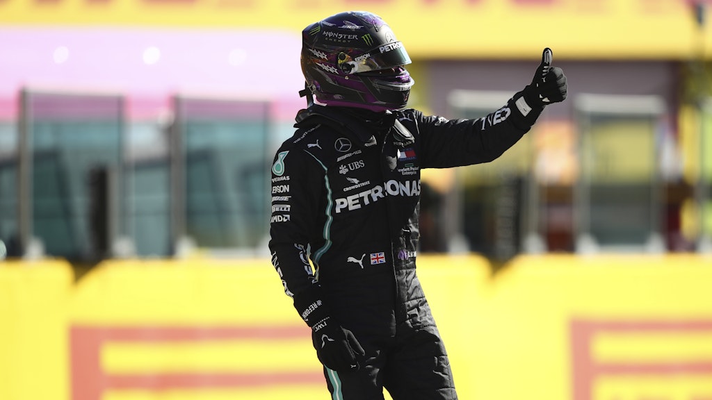 Erneut startet Lewis Hamilton von der Pole Position