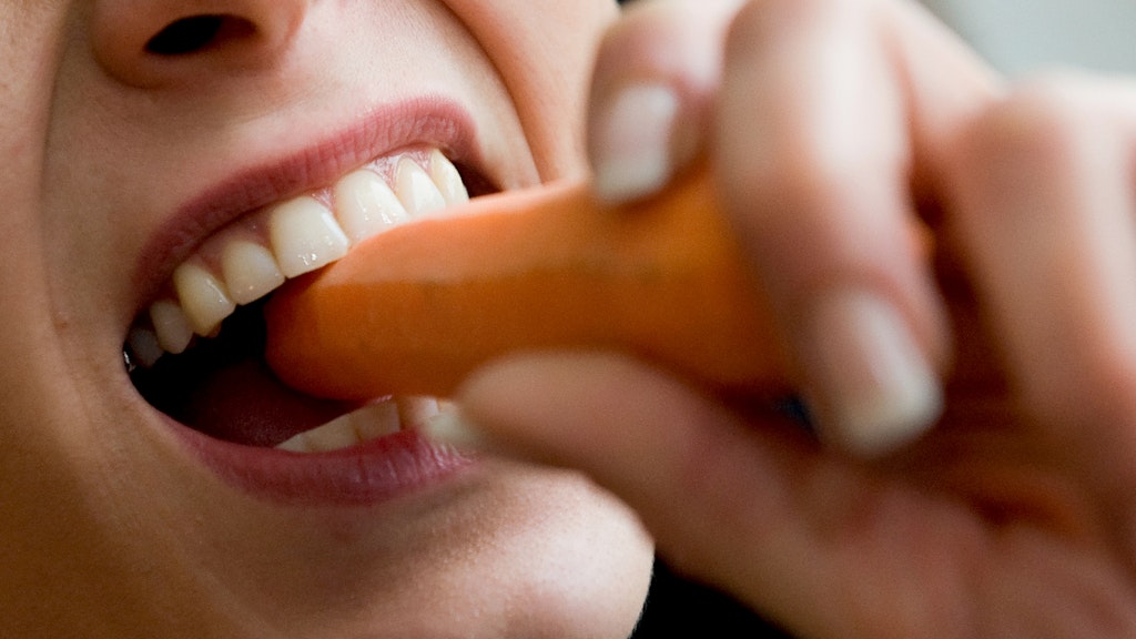 Die Möhre ist aus zahngesundheitlicher Sicht ein perfekter Snack für zwischendurch.