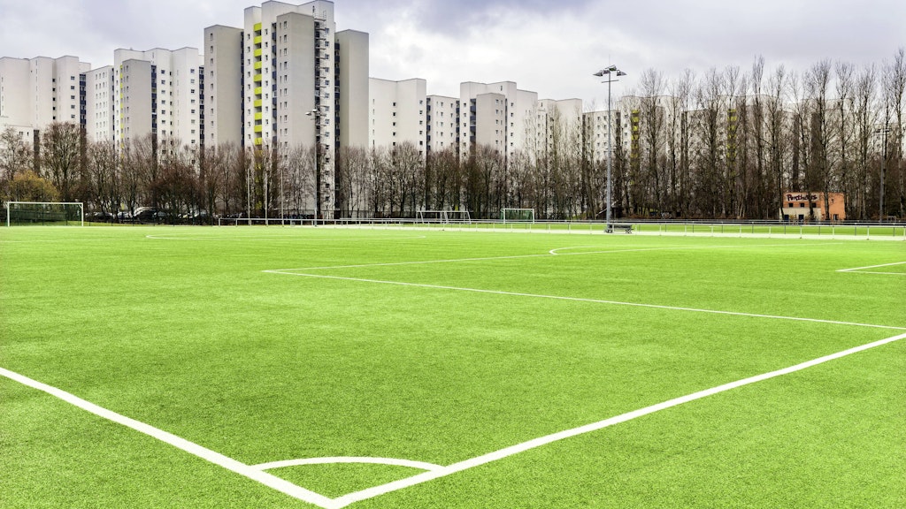 Insbesondere im Jugendbereich könnte es nun doch mehr Pflichtspiele für Berlins Fußballer geben als bislang gedacht. <br>