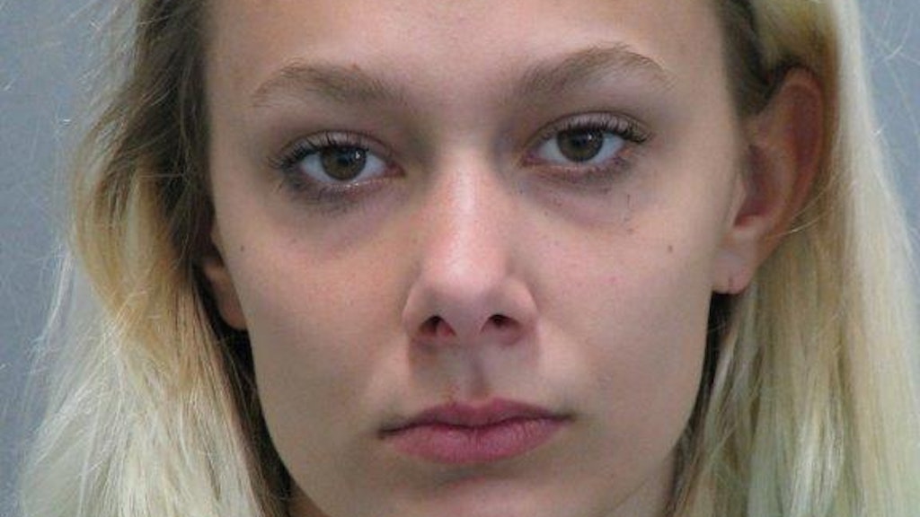 Die 17-jährige Jasmin Kulisch aus Lauchhammer wird seit dem 13. September 2020 vermisst.