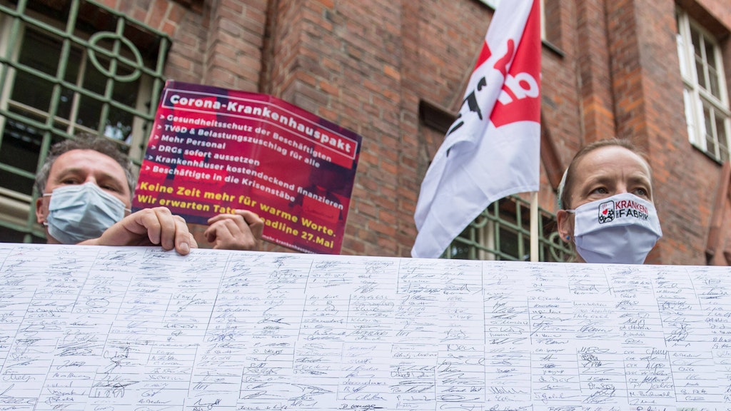 Protest in Berlin für mehr Geld in der Pflege (Archivbild, Mai 2020).