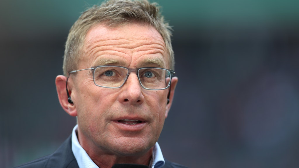 Hilft er dem FC Schalke 04 aus der Krise? Ralf Rangnick wird als neuer Trainer der Knappen gehandelt. 