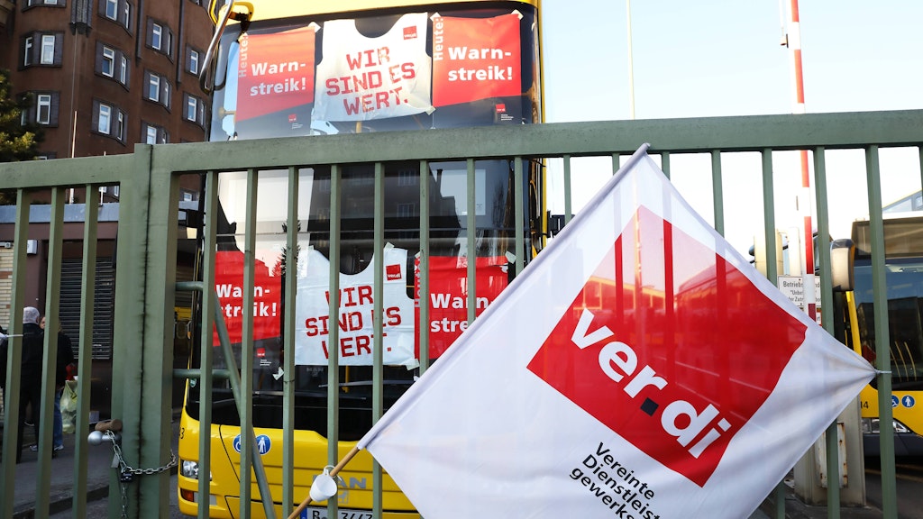 Buckle up: Ver.di called four strikes in its last labour battle with BVG, and that was just last year. 